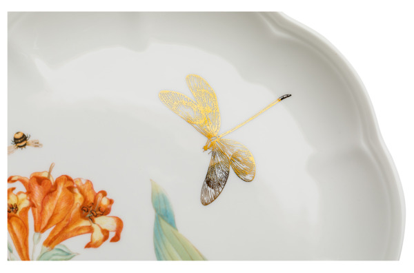 Тарелка акцентная Lenox Бабочки на лугу 23 см, золото, фарфор