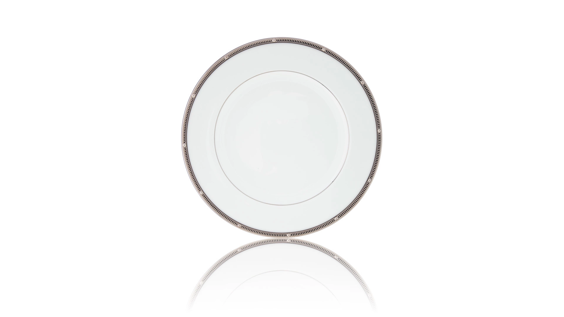 Тарелка закусочная Noritake Рочель Платиновый кант 22 см