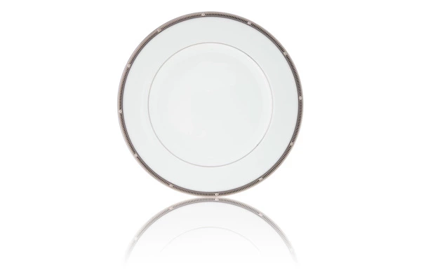 Тарелка закусочная Noritake Рочель Платиновый кант 22 см