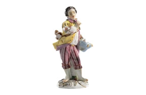 Фигурка Meissen 14,5 см Мальчик с цветком и шляпой, И-ИКэндлер,1740г, пара к 60337