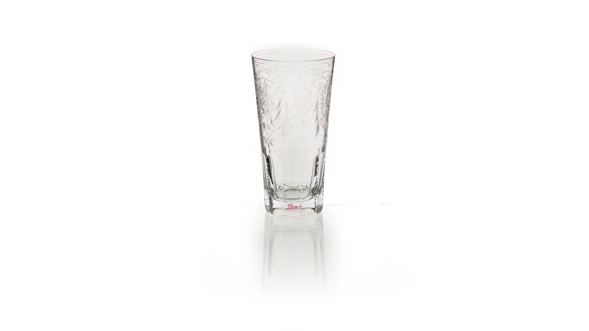 Вода 110 мл. Moser стакан для воды. 110 Мл воды в стакане. Мозер фужер Махарани.