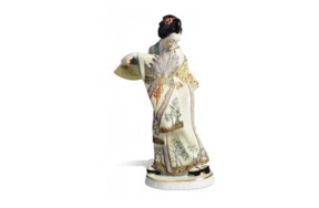 Фигурка Meissen 22см Гейша с веером ( А.Кениг, 1913г.)