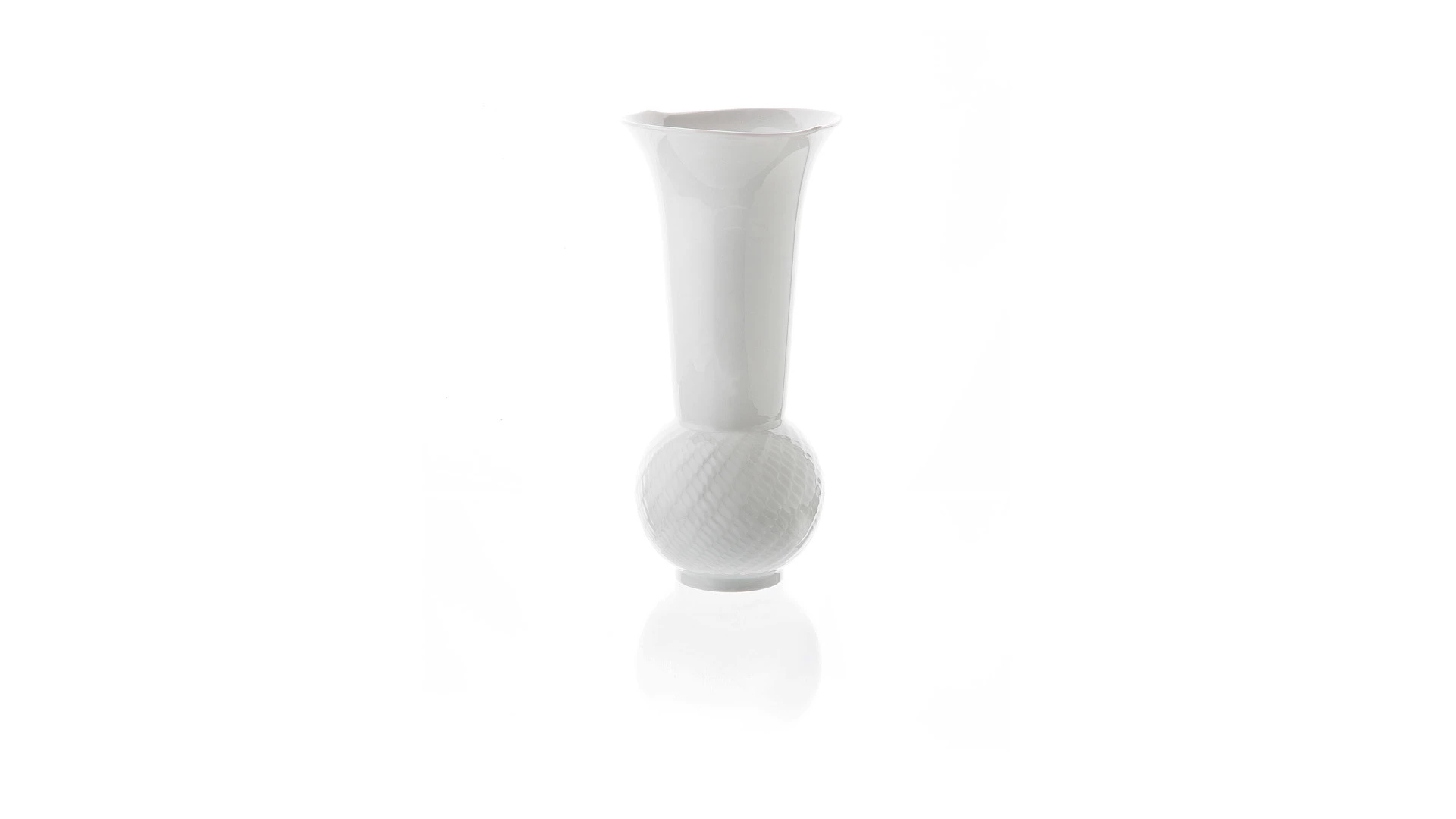 Ваза Meissen Игра волн, рельеф, белый 30 см, п/к