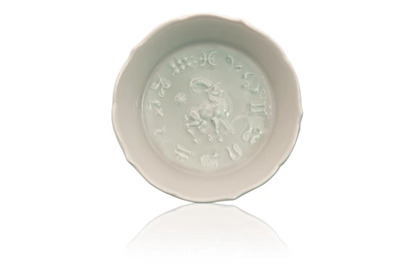 Розетка Meissen 8 см Козерог, белая