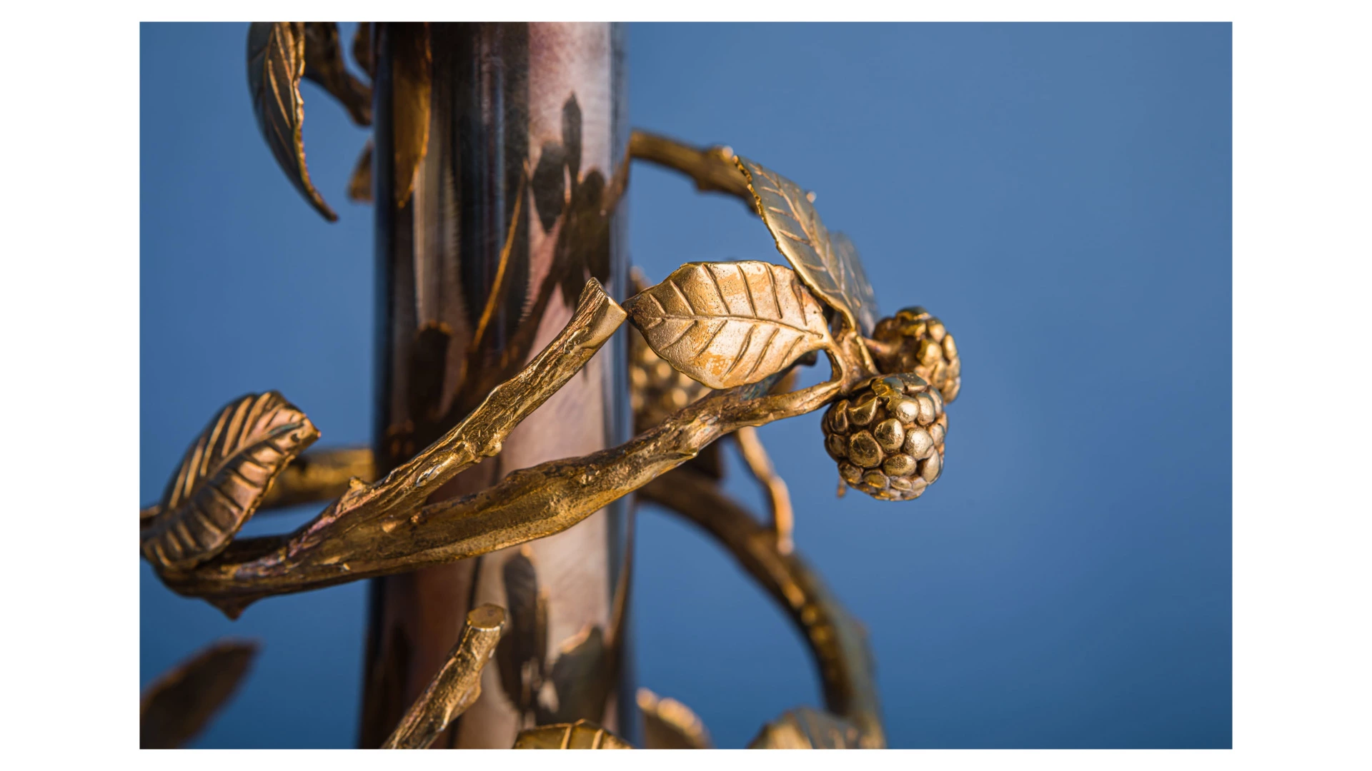 Подсвечник Odiot Золотая ягода 29 см, серебро 925 с позолотой