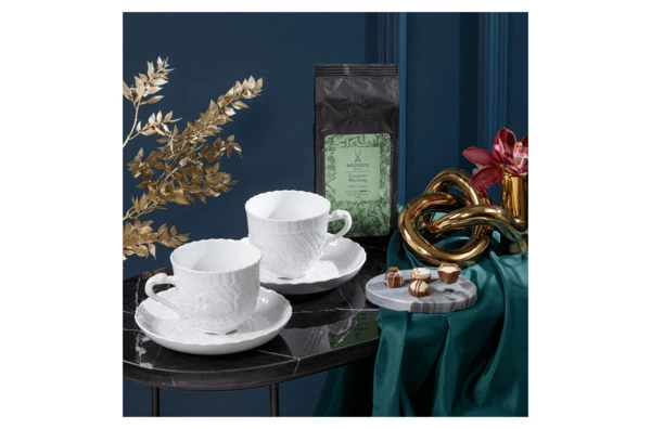 Чашка чайная с блюдцем Meissen Лебединый сервиз, белый рельеф 250 мл