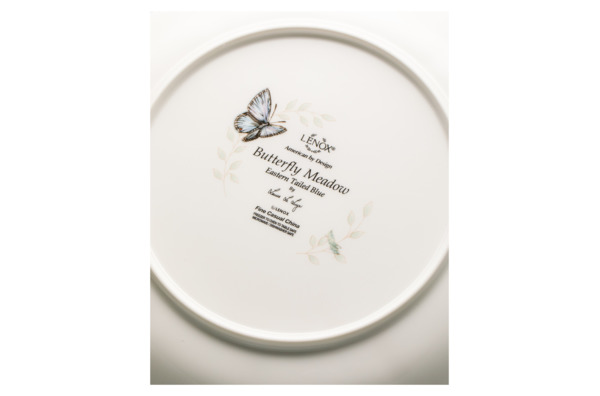 Тарелка акцентная Lenox Бабочки на лугу 23 см