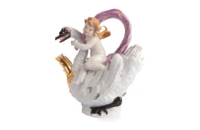 Чайник Meissen 21,5 см Купидон на лебеде, И-ИКэндлер, 1739г