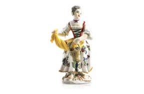 Фигурка Meissen 15 см Девочка с корзинкой цветов, И-ИКэндлер,1740г, пара к 60302