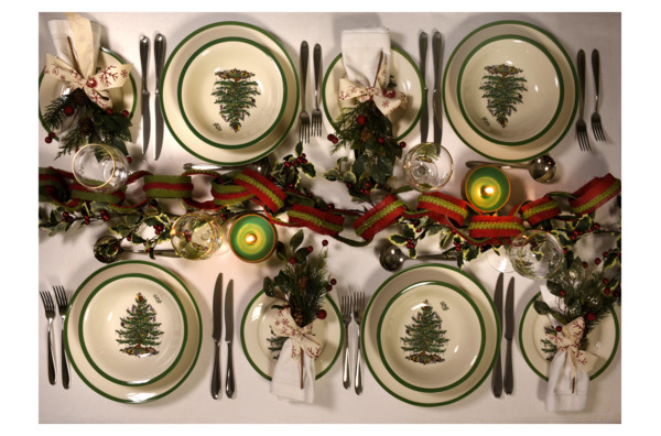 Набор из 4 тарелок закусочных Spode Рождественская ель 20 см