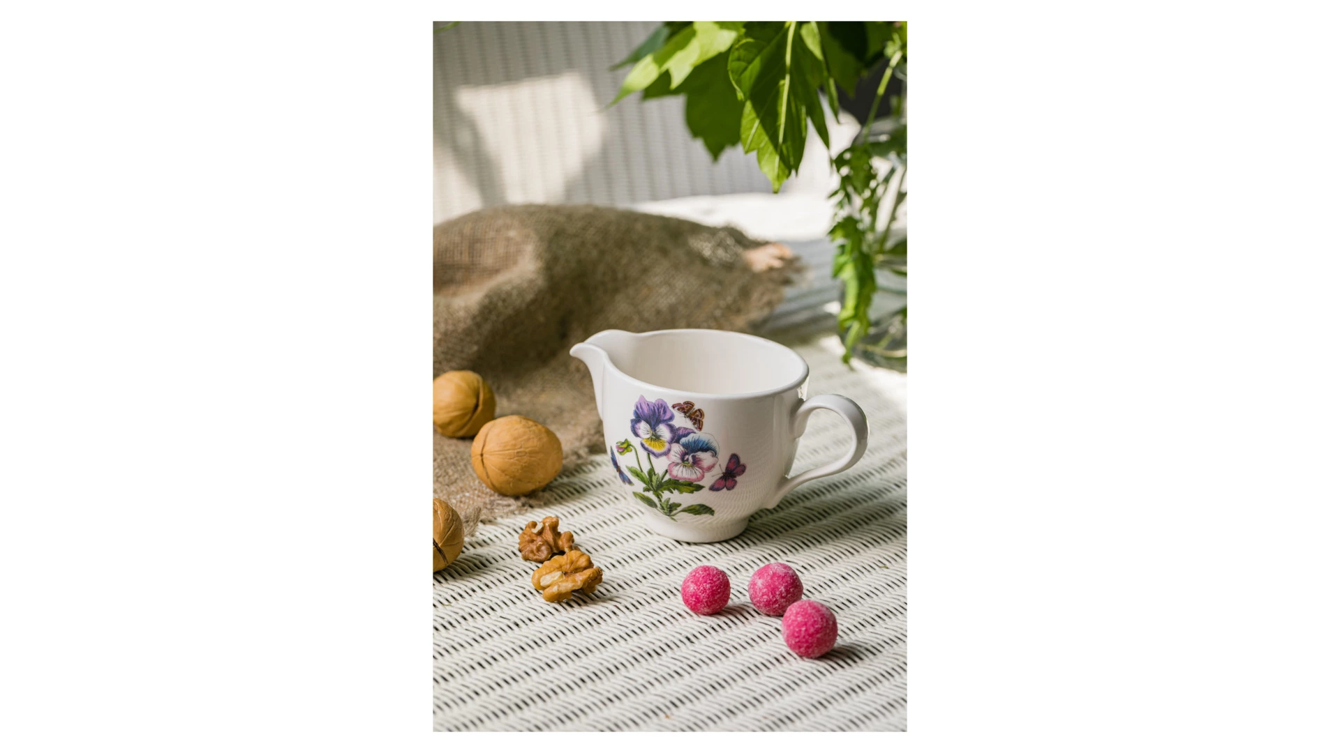 Молочник Portmeirion Ботанический сад Анютины глазки 250 мл