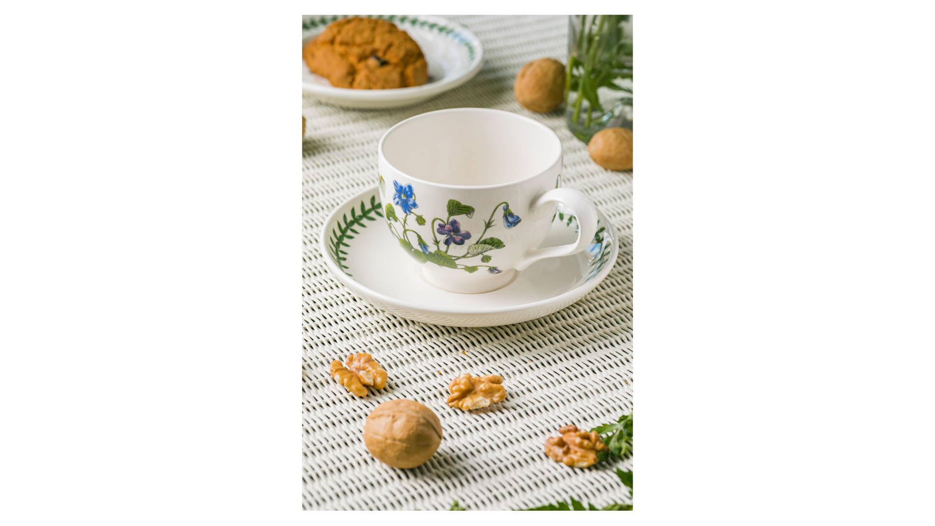 Чашка чайная с блюдцем Portmeirion Ботанический сад Фиалка 280 мл