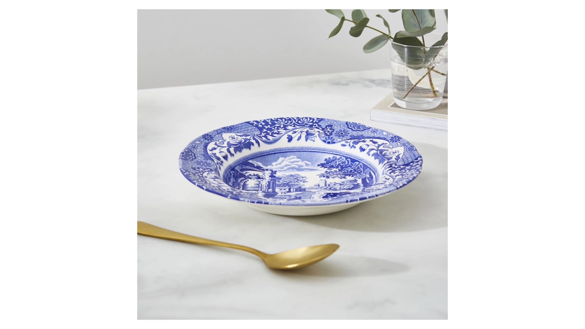 Тарелка суповая Spode Голубая Италия 23 см, фаянс