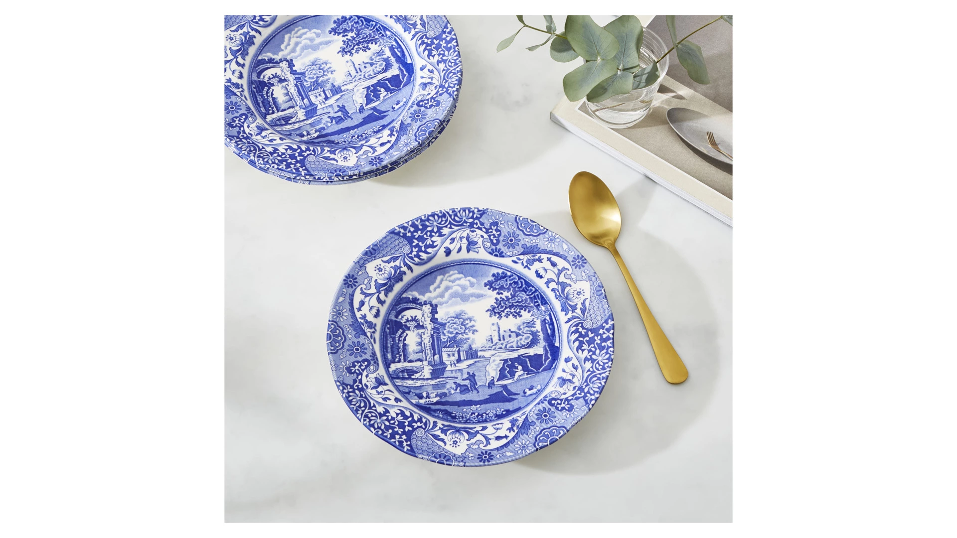 Тарелка суповая Spode Голубая Италия 23 см, фаянс