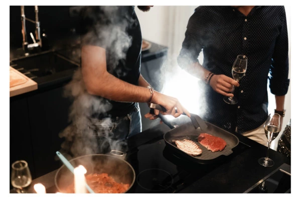 Сковорода для гриля Gastrolux 28х28х4,5 см, 2 л, алюминий литой, ручка съемная, для индукции