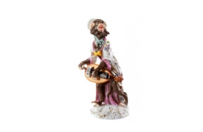 Фигурка Meissen 14 см Шарманщица Обезьяний оркестр