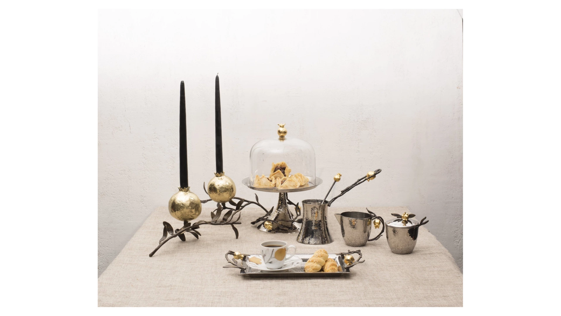 Молочник Michael Aram Гранат 250 мл, сталь нержавеющая