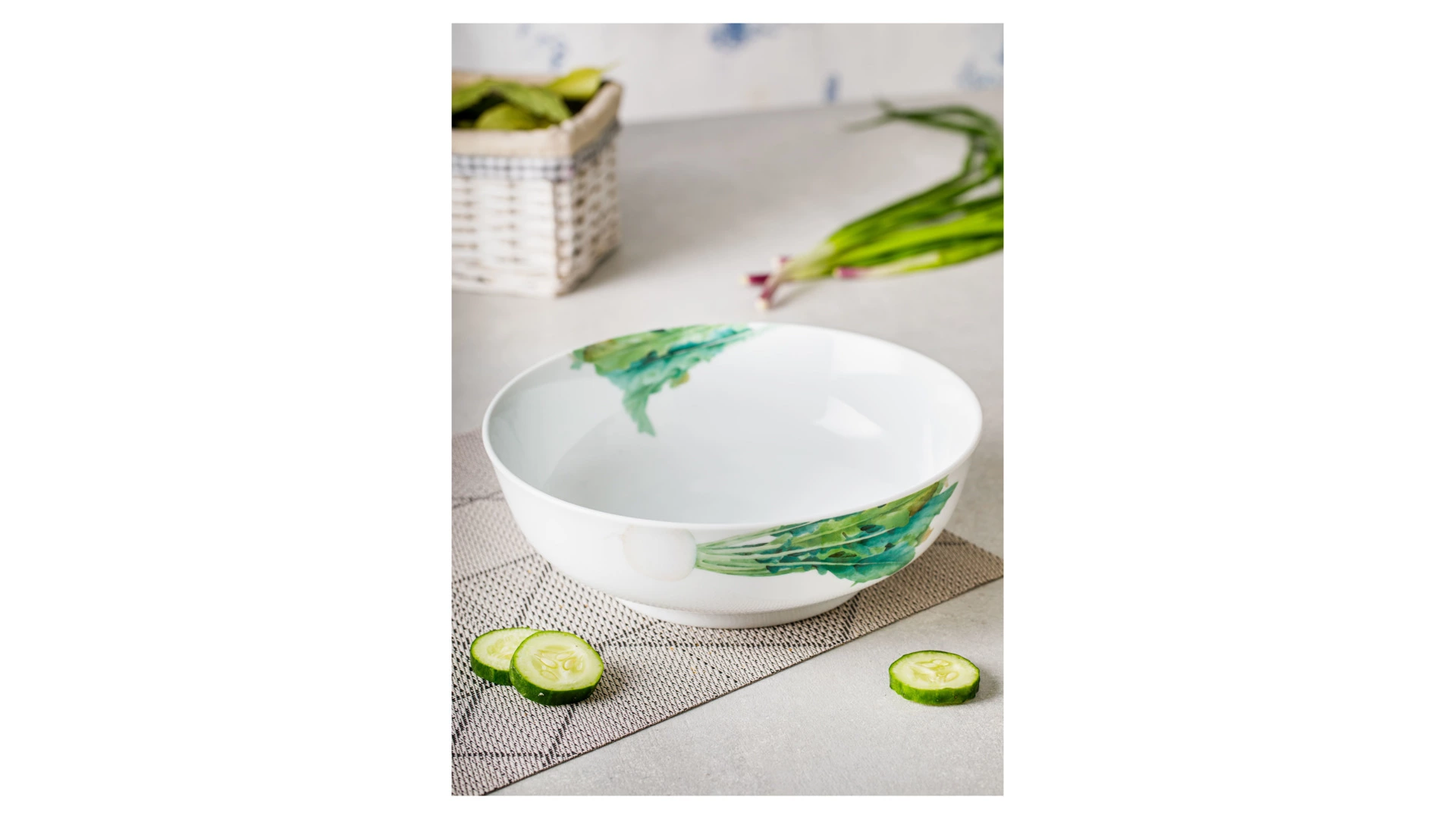 Салатник Noritake Овощной букет Редька 25 см