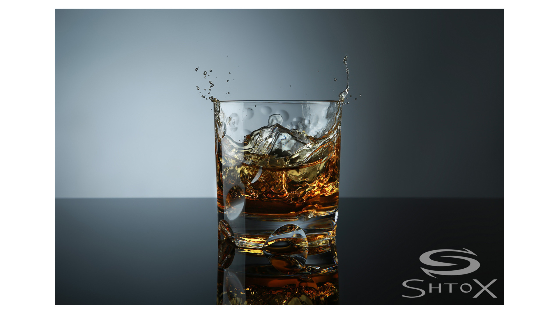 Крутящийся бокал для виски Shtox