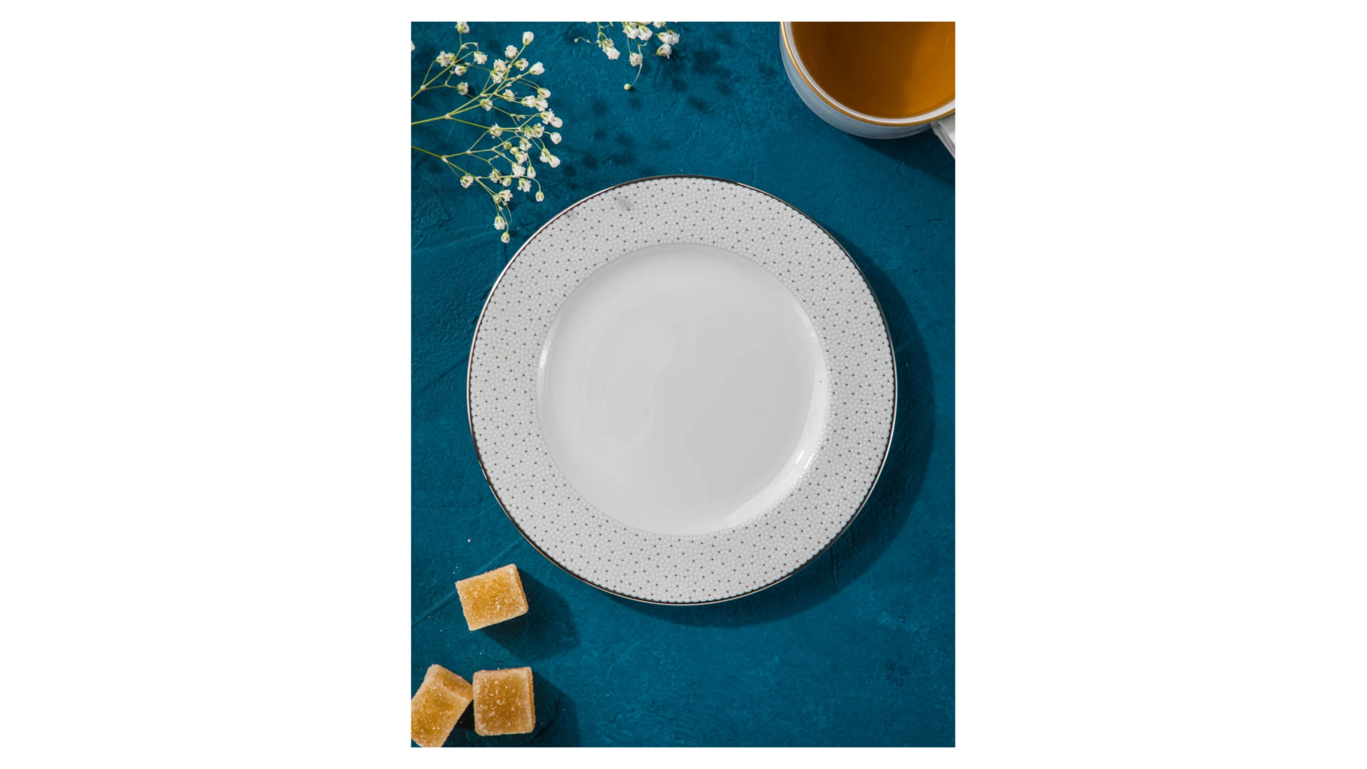 Тарелка десертная Noritake Брум-стрит 17 см, фарфор костяной