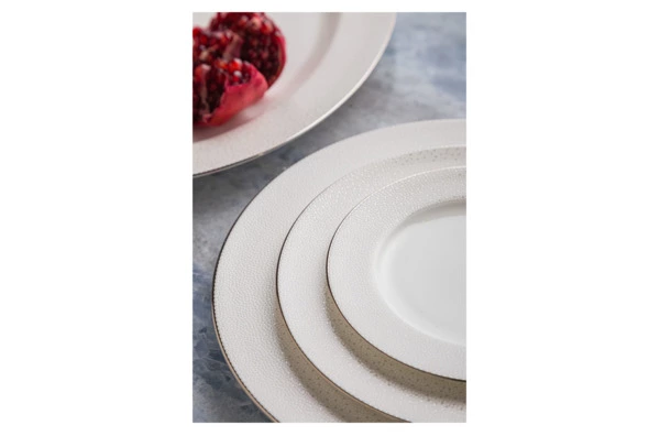 Тарелка десертная Noritake Брум-стрит 17 см, фарфор костяной