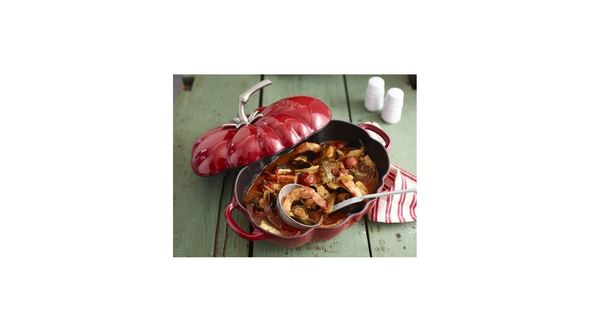 Кокот Staub La Cocotte Помидор 25см, 2,9 л, чугун, красный