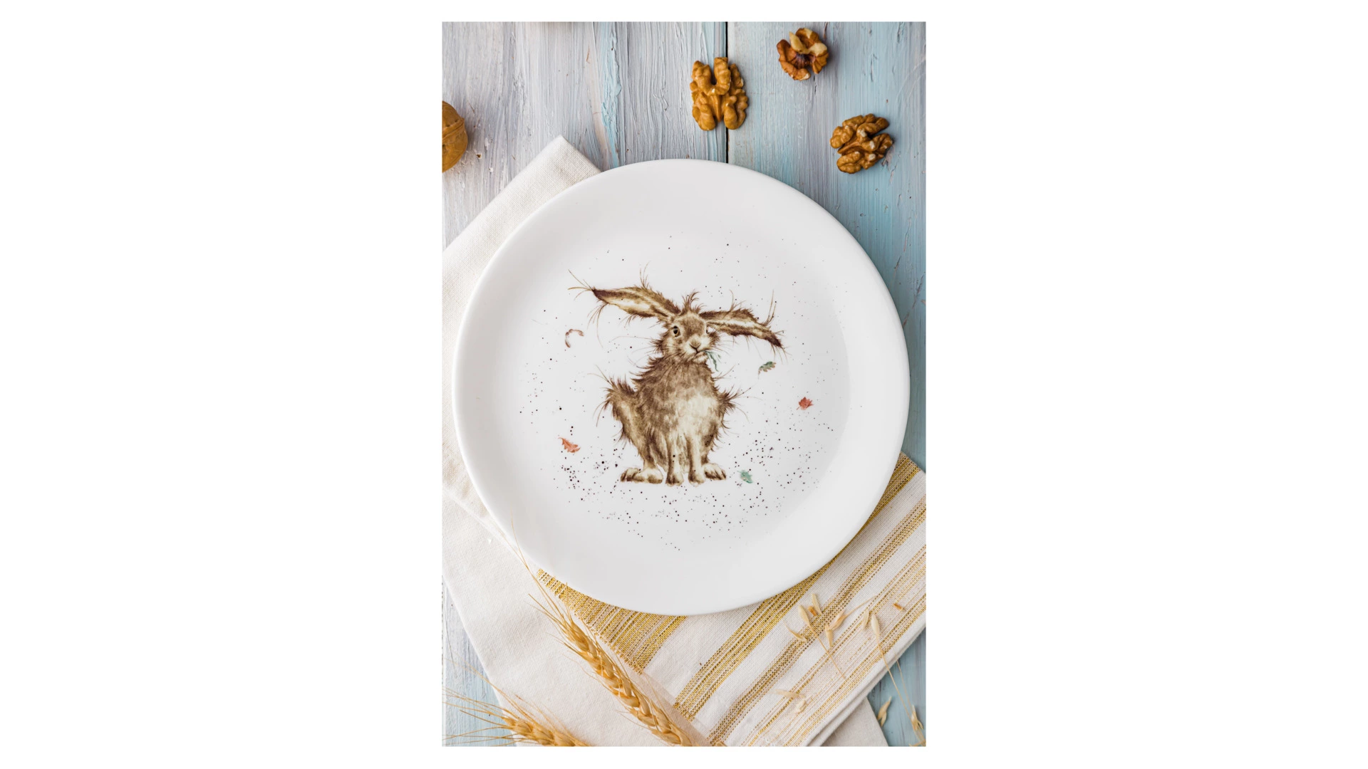 Тарелка закусочная Royal Worcester Забавная фауна Заяц 20 см, фарфор костяной