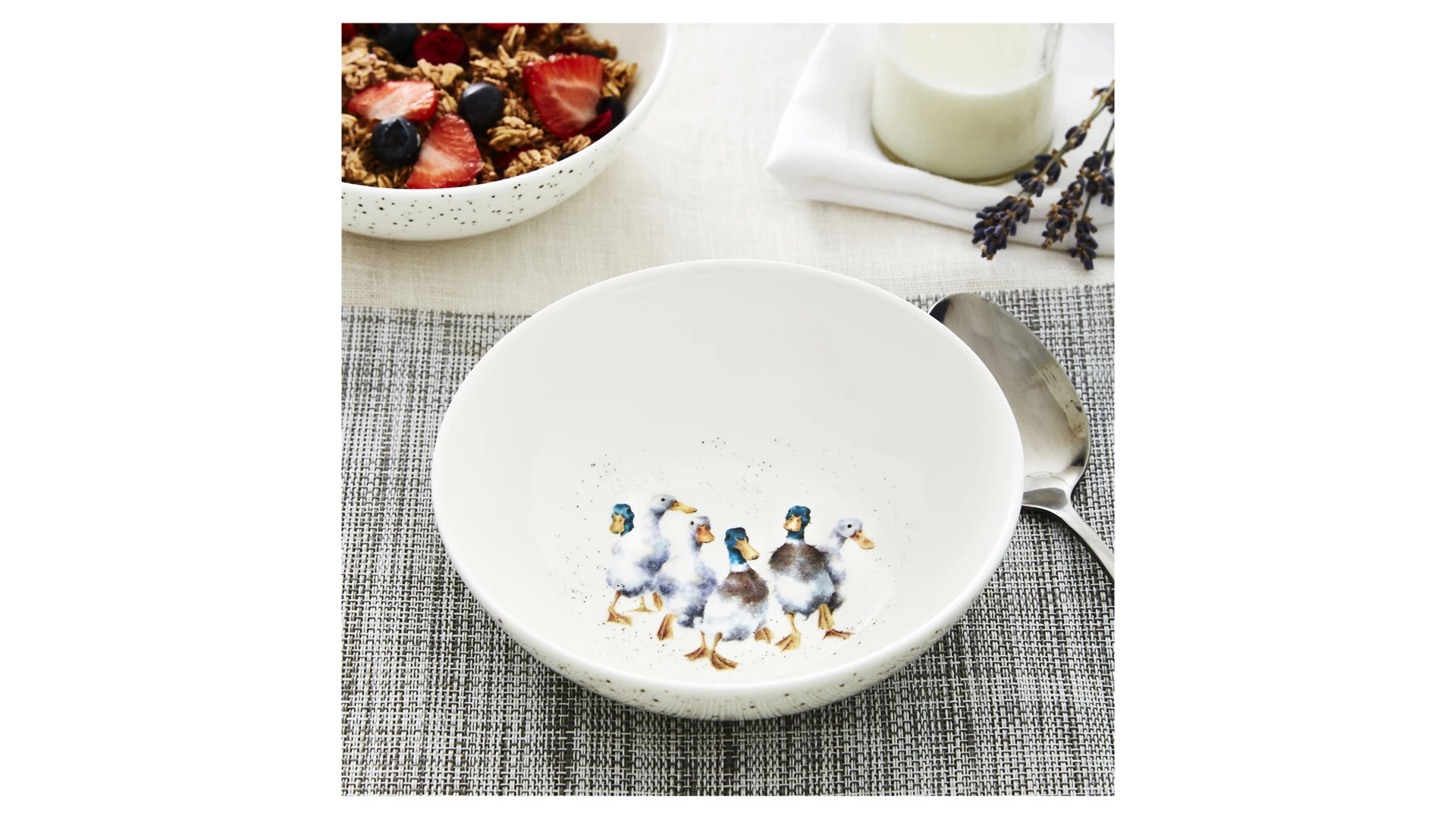 Салатник порционный Royal Worcester Забавная фауна Утки 15 см, фарфор костяной