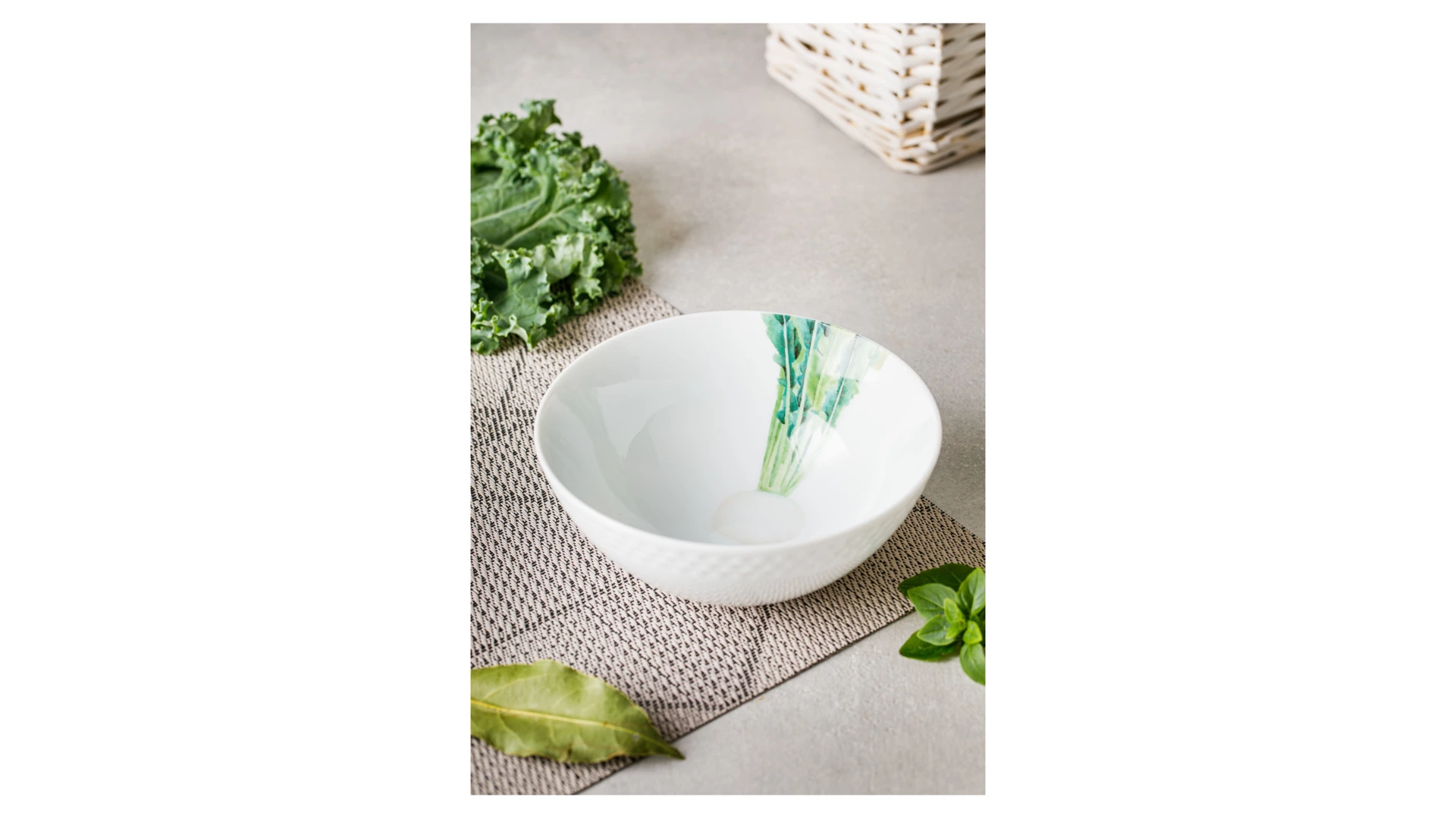 Салатник порционный Noritake Овощной букет Редька 14 см, фарфор
