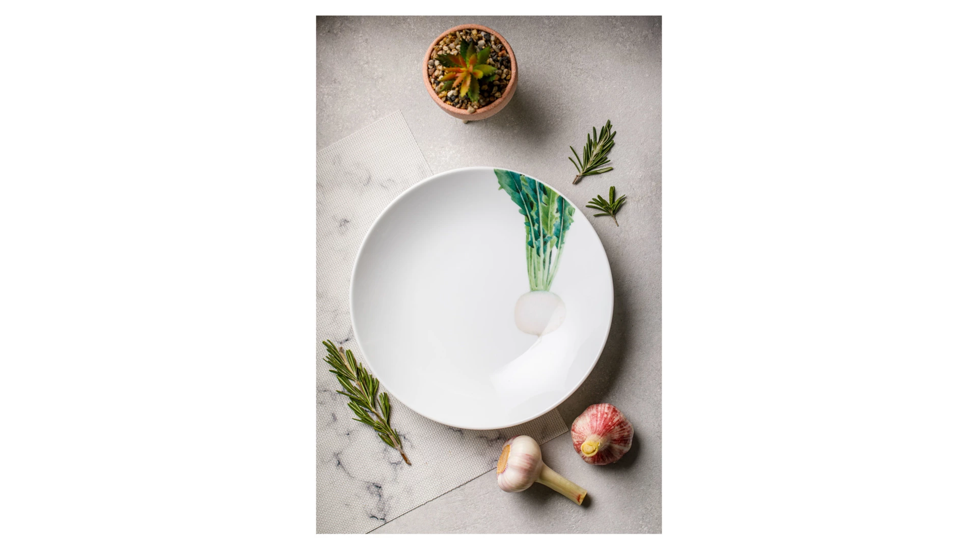 Тарелка для пасты Noritake Овощной букет Редька 23 см, фарфор