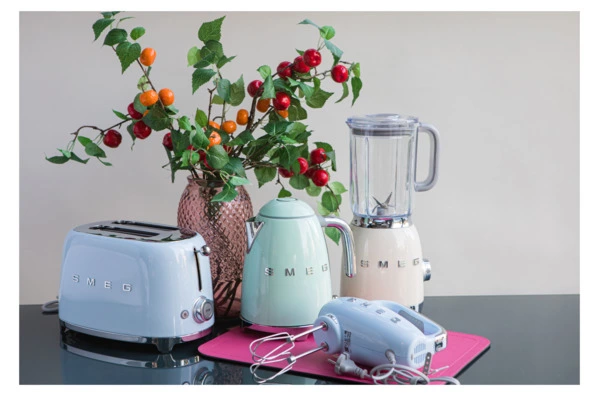 Чайник электрический SMEG KLF03GOEU, 2400 Вт, 1,7 л, золото