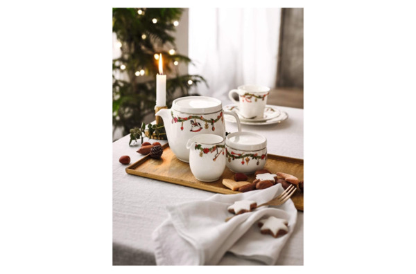 Чашка чайная Hutschenreuther Рождество 280 мл, фарфор