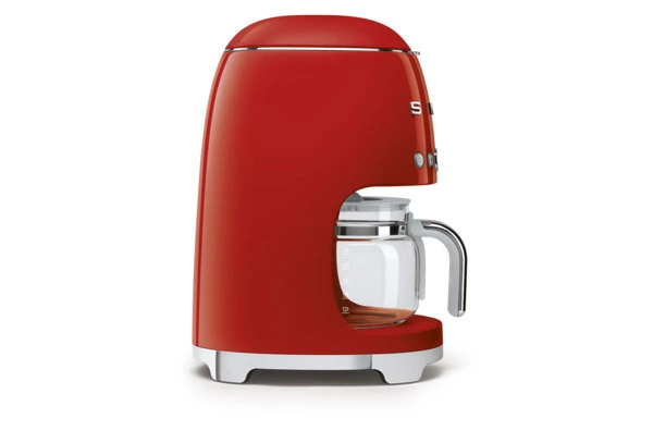Капельная кофеварка SMEG DCF02RDEU 1050 Вт, кувшин 1,25 л, с подогревом, красный