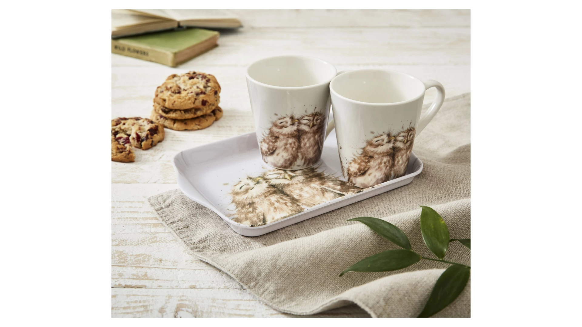 Набор из 2 кружек 180 мл на подносе Pimpernel Забавная фауна Совы, 21х14 см