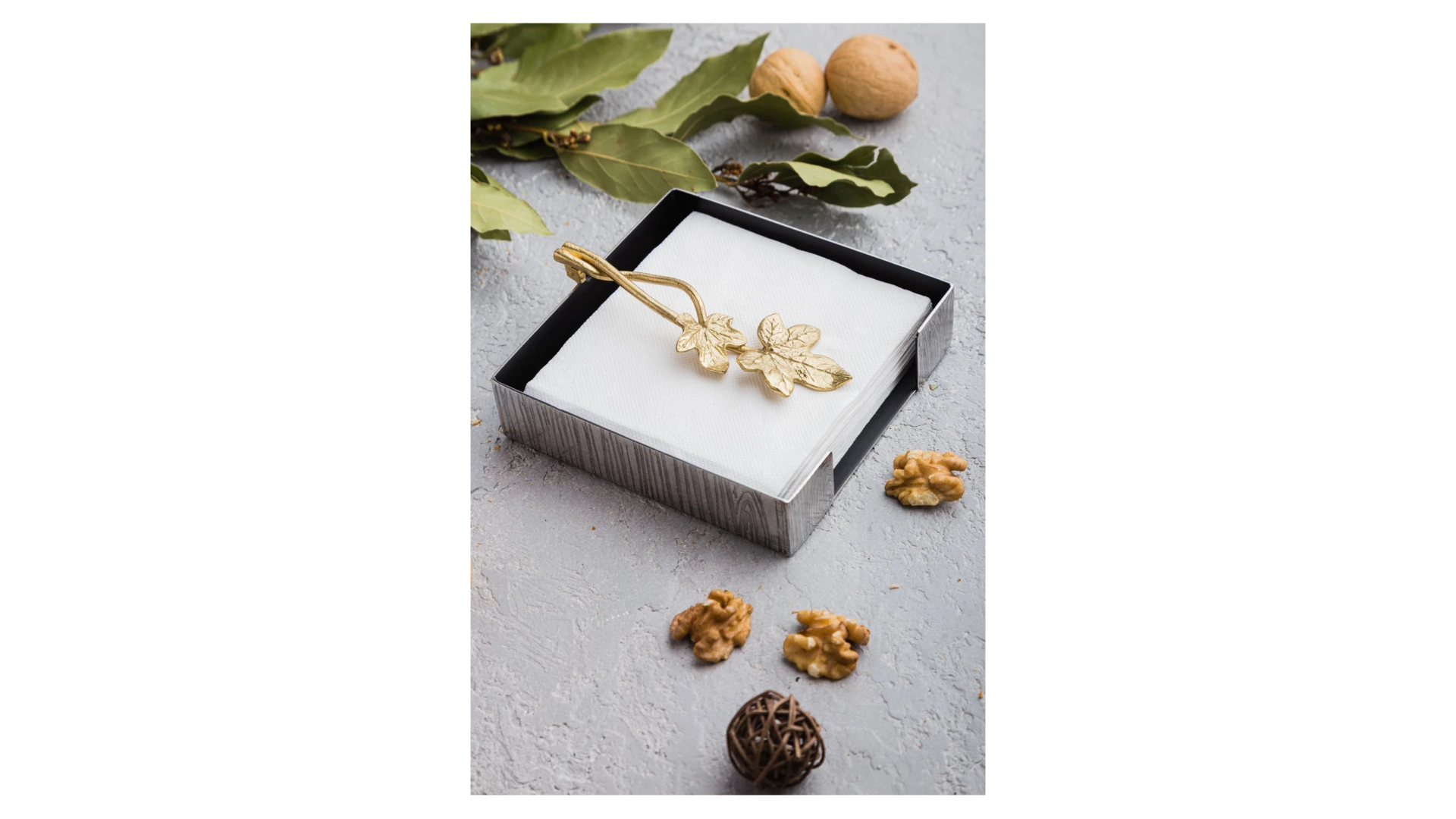 Салфетница Michael Aram Плющ и дуб 13 см, сталь нержавеющая, серебристо-золотистая