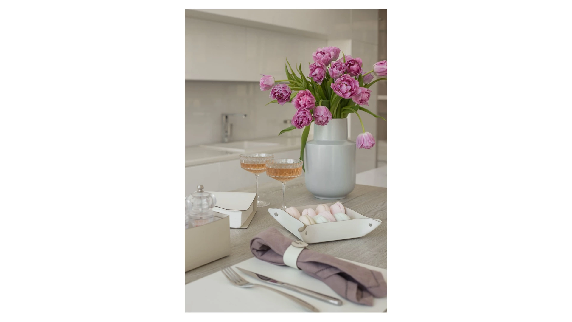 Плейсмат двусторонний ADJ 45х30 см, кожа натуральная, пепельная роза