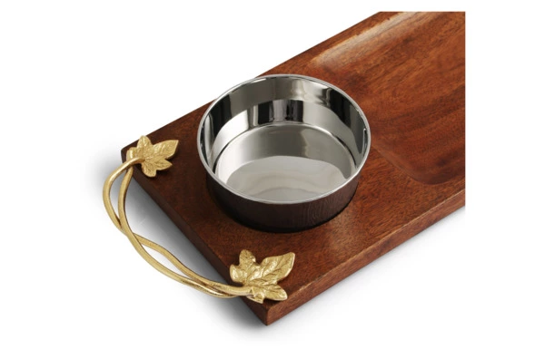 Доска с чашей для соуса Michael Aram Плющ и дуб 51x15 см