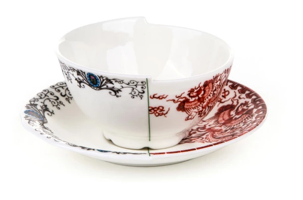 Чашка чайная с блюдцем Seletti Гибрид Зора 10,5 см, фарфор