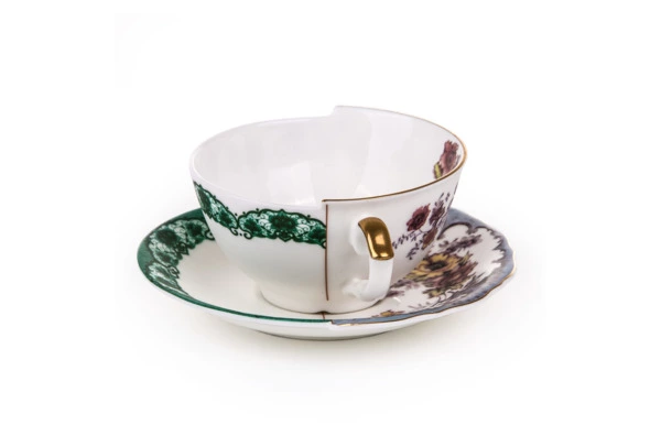 Чашка чайная с блюдцем Seletti Гибрид Изидора 10,5 см, фарфор