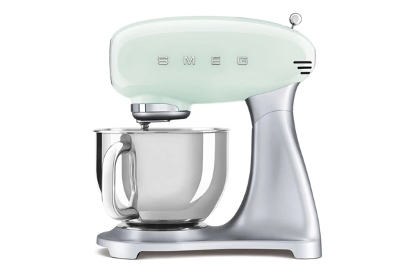 Миксер планетарный SMEG SMF02PGEU, 800 Вт, чаша стальная 4,8л, 3 насадки, алюминий литой, зеленый