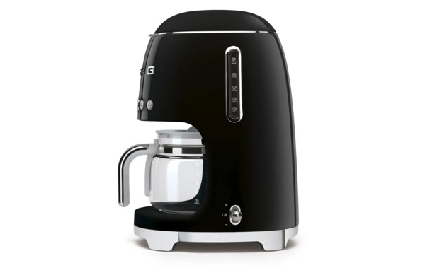 Капельная кофеварка SMEG DCF02BLEU 1050 Вт, кувшин 1,25 л, с подогревом, черный