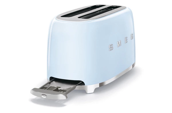 Тостер на 4 ломтика SMEG TSF02PBEU, 1500 Вт, голубой