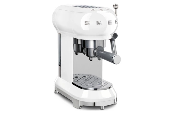 Кофемашина-эспрессо рожковая SMEG ECF01WHEU белый