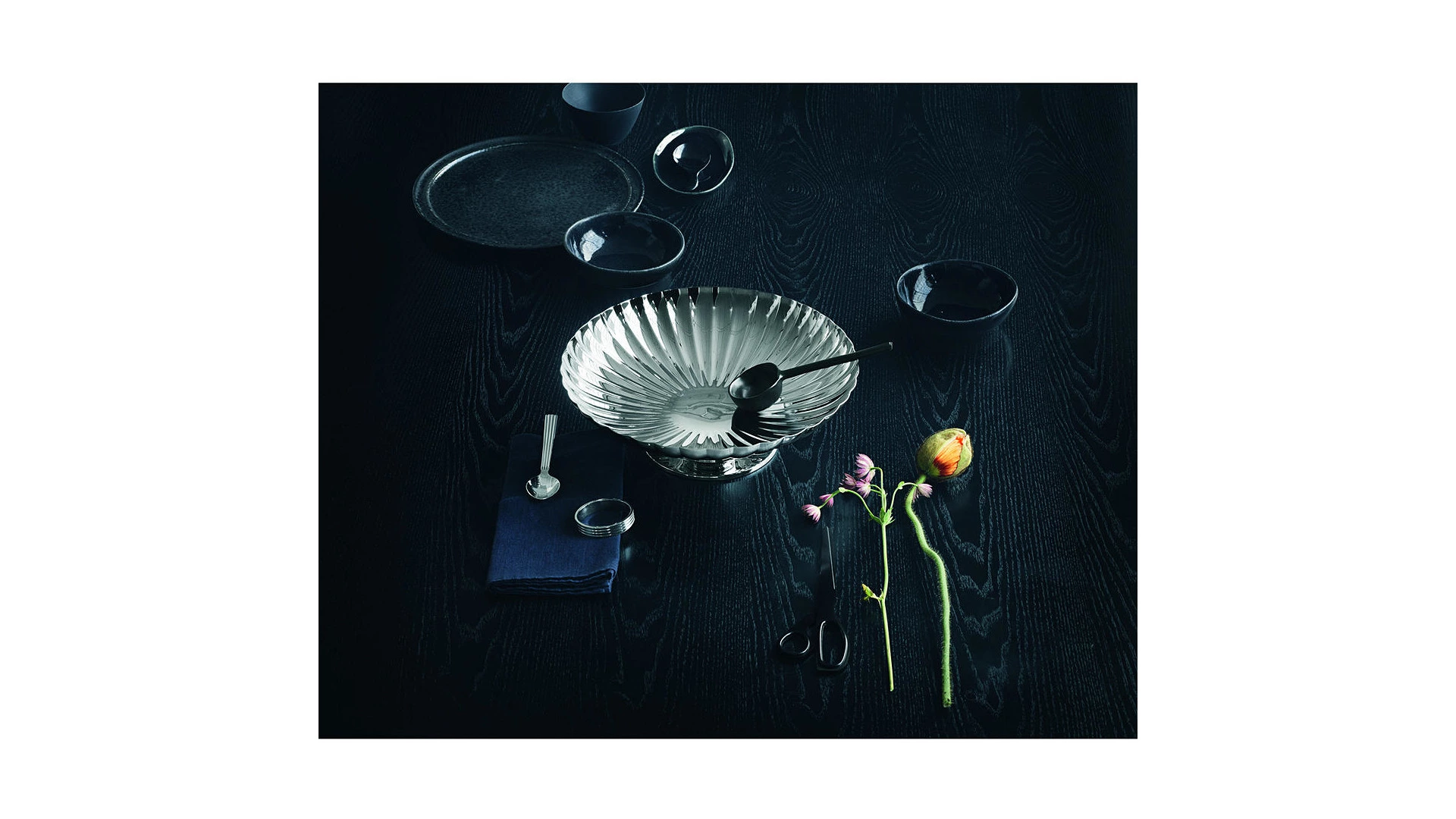 Блюдо сервировочное Georg Jensen Бернадот 32 см, сталь нержавеющая