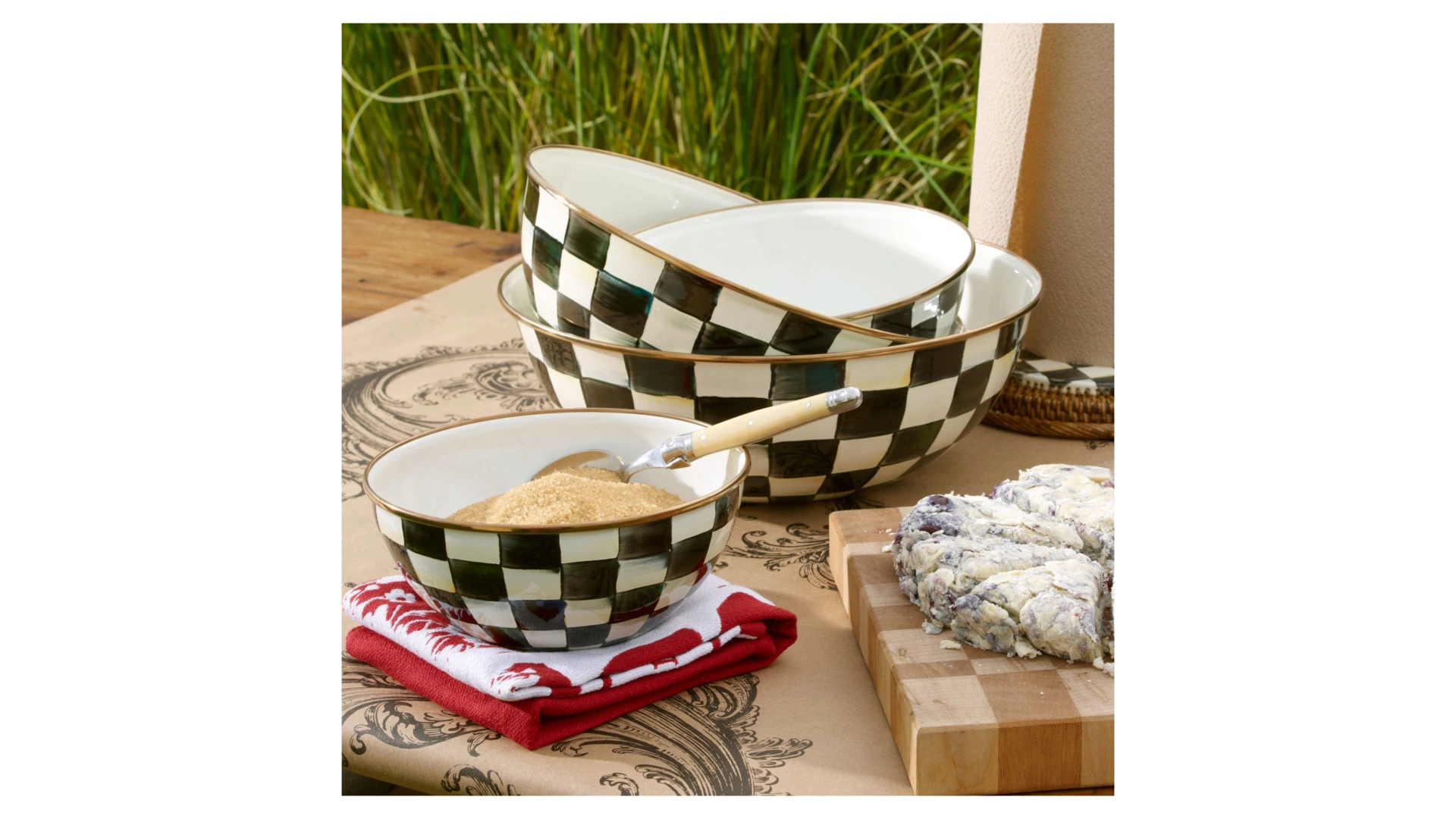 Салатник MacKenzie-Childs Courtly Check 23х10 см, сталь нержавеющая