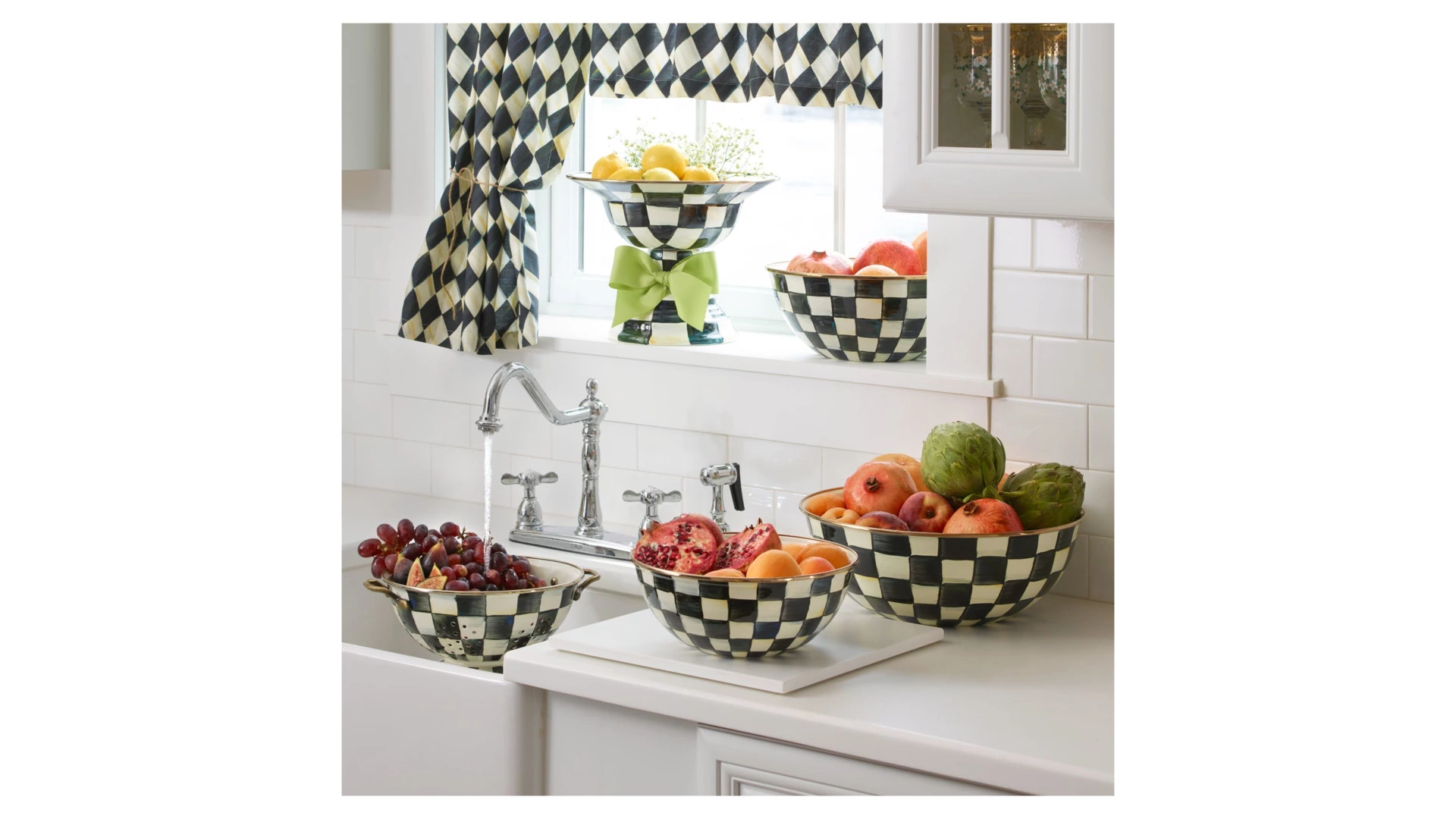 Салатник MacKenzie-Childs Courtly Check 23х10 см, сталь нержавеющая