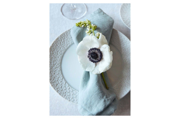 Набор из 6 тарелок подстановочных Meissen  Королевский цветок Белый бисквит, 33 см