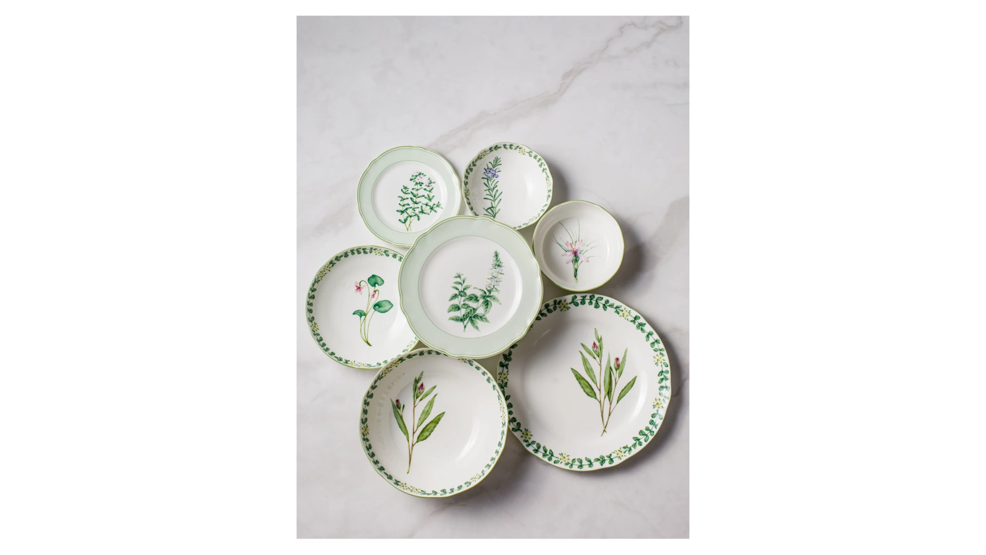 Сервиз столовый Noritake Английские травы на 6 персон 20 предметов