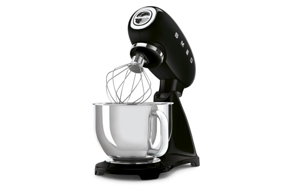 Миксер планетарный SMEG SMF03BLEU, 800 Вт, чаша стальная 4,8л, 3 насадки, алюминий литой, черный