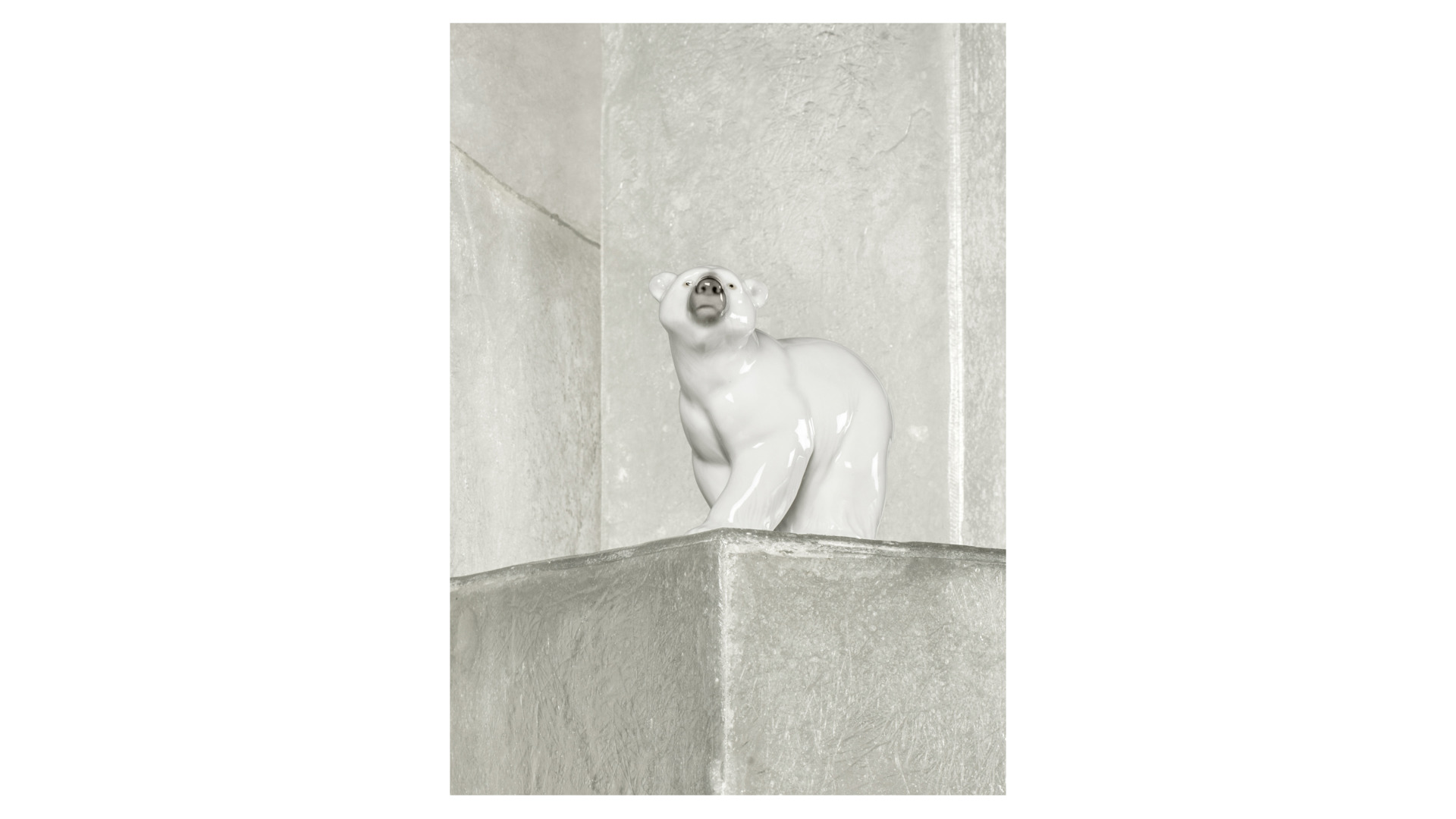 Фигурка Lladro Белый медведь I 13x10 см, фарфор